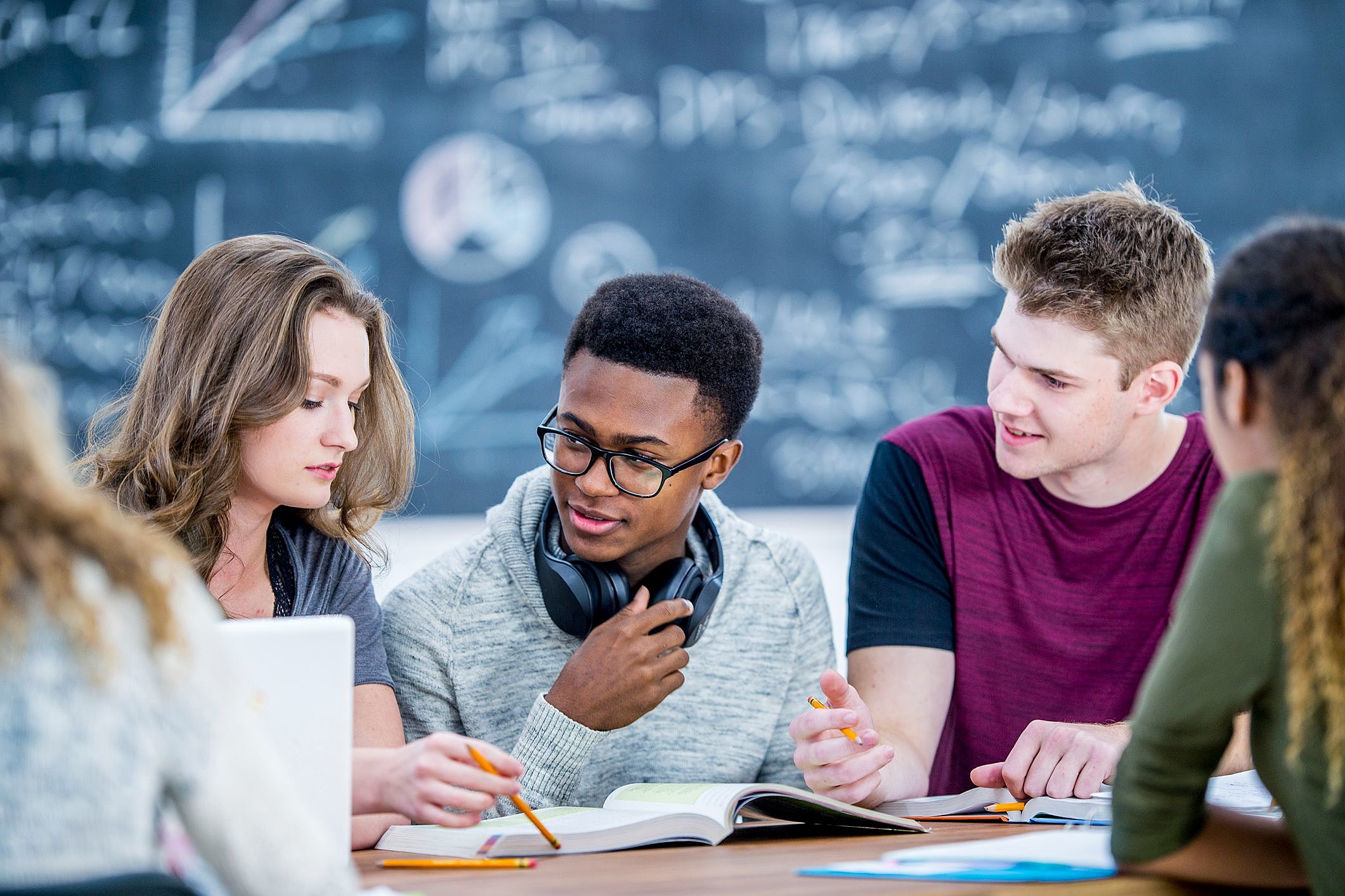 Qual a diferença das escolas americanas e brasileiras